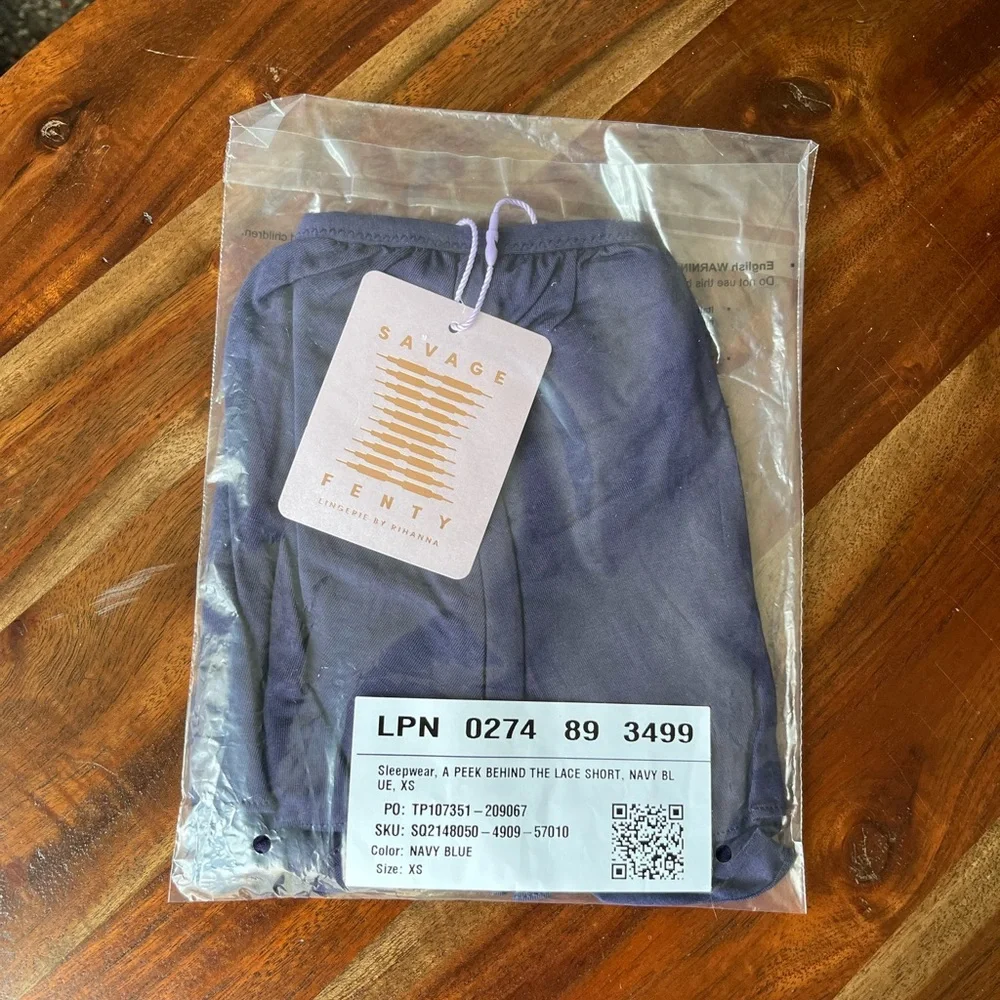 Savage X Fenty A Peek Behind the Lace Navy Blue Short Sleepwear